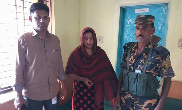 ইয়াবাসহ নারী মাদক ব্যবসায়ী আটক