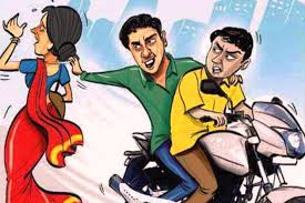 বিশ্বনাথে স্কুল শিক্ষিকাকে অস্ত্র ঠেকিয়ে নগদ টাকা ও স্বর্ণালঙ্কার ছিনতাই