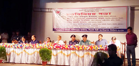 সিলেটে প্রতিদ্বন্দ্বী প্রার্থীরা অভিযোগ-পরামর্শ জানালেন নির্বাচন কমিশনকে