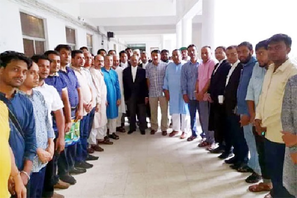 বিএনপির ৩৯ নেতার জামিন, হয়রানি না করার নির্দেশ হাই কোর্টের