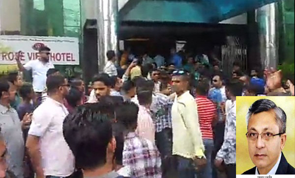 বেগম খালেদা জিয়ার উপদেষ্টা খন্দকার মুক্তাদীকে সিলেটে ধাওয়া