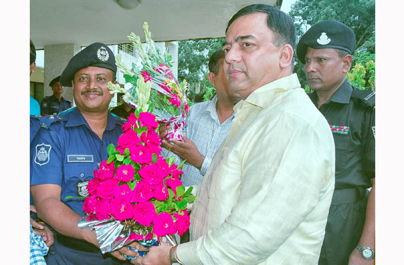 সুনামগঞ্জ সীমান্ত জনপদে র‌্যাবের মাদক বিরোধী মহাসমাবেশ ও কনসার্ট