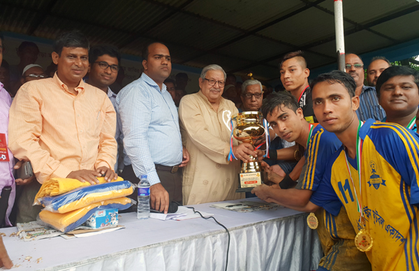 গোয়াইনঘাটে বঙ্গবন্ধু গোল্ডকাপ ফুটবল টুর্নামেন্ট সম্পন্ন