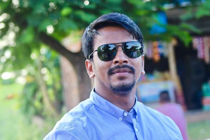 যে কারণে তুষার সমালোচিত