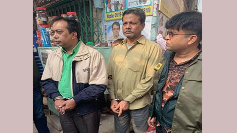 ৪ লাখ টাকাসহ মির্জা আব্বাসের দুই সমর্থক গ্রেপ্তার