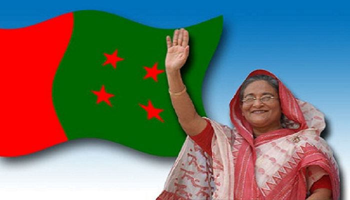 নির্বাচনী প্রচারণায় টুঙ্গিপাড়ার পথে শেখ হাসিনা