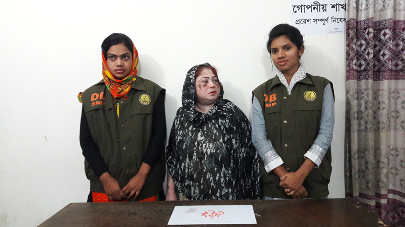 সিলেট নগরীতে ইয়াবাসহ মাদক ব্যবসায়ী পারভীন আটক