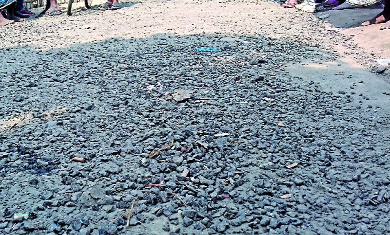 ৭৪ লাখ টাকার কাজ তিন দিনও টিকছে না