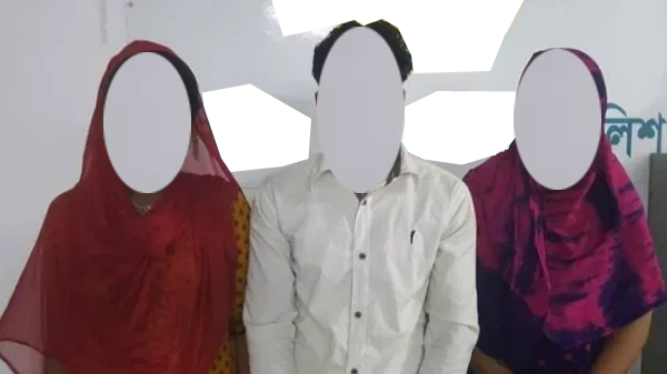 নগরীর সবুজ বিপনী রেষ্টহাউস থেকে দেহব্যবসার অভিযোগে আটক ৩