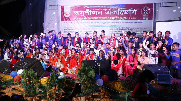 সৃজনশীলতা, দক্ষতা ও সততায় এগিয়ে যাচ্ছে অনুশীলন : ব্রিগ্রেডিয়ার মাহবুবুল হক