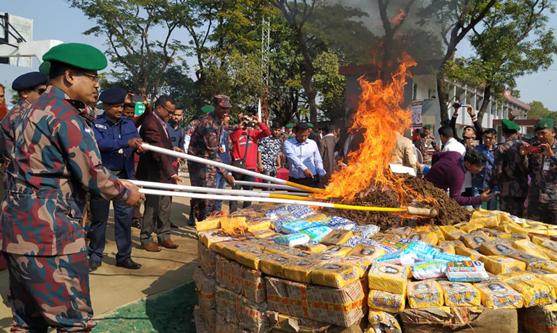 সুনামগঞ্জে বিজিবির মাদকদ্রব্য ধ্বংস করণ ও মতবিনিময় সভা