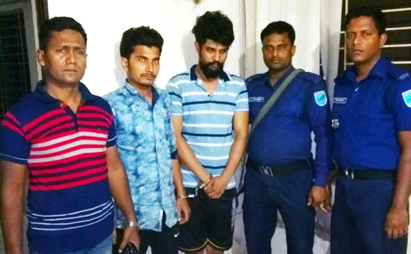 পলাশে ইয়াবা ট্যাবলেট সহ আটক ২