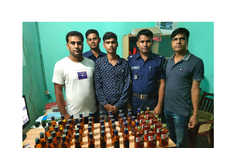 জৈন্তাপুরে ৫৫ বোতল ভারতীয় মদ সহ আটক ১