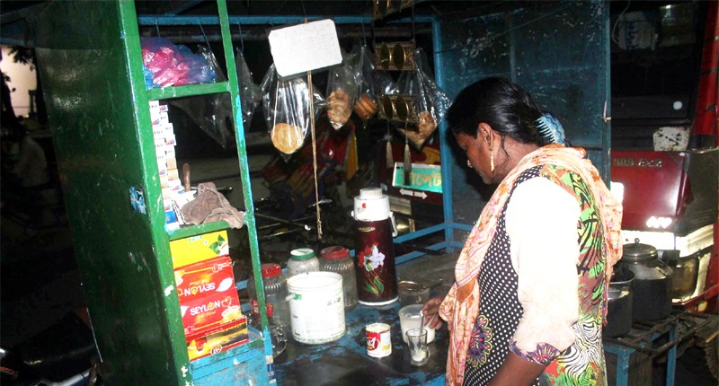 সিলেটে বিদেশ পাঠানোর নামে চা-বিক্রতা নারীর ৩ লাখ টাকা আত্মসাতের অভিযোগ