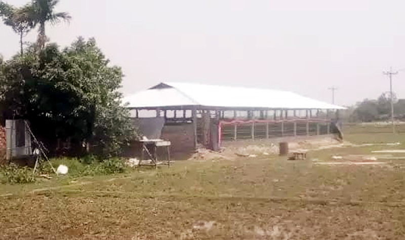খাদিমনগরে গ্রামের ভেতরে পোল্ট্রি ফার্ম, অপসারন চান এলাকাবাসী