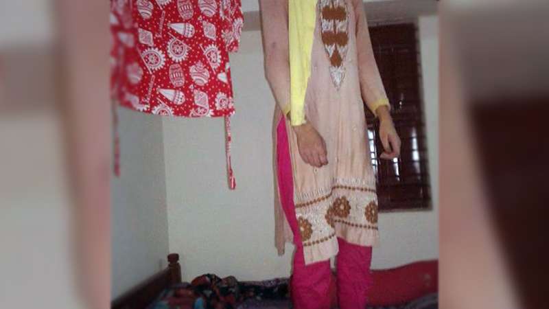 স্বামীর প্রতারণার শিকার কলেজছাত্রীর আত্মহত্যা