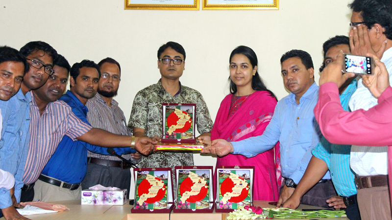 জৈন্তাপুরে পাঁচ কর্মকর্তার বিদায় জানালো অফিসার্স ক্লাব