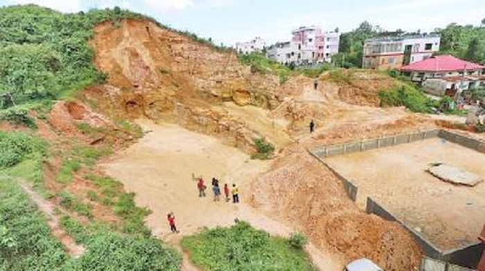 সিলেটে টিলা কাটার দায়ে অজিতকে ৩৩ লাখ টাকা জরিমানা