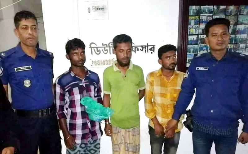 গোয়াইনঘাটে পুলিশের অভিযানে ইয়াবাসহ আটক ৪