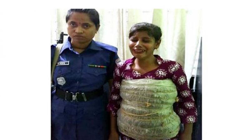 হবিগঞ্জে অভিনব পন্থায় নারীর গাঁজা পাচার