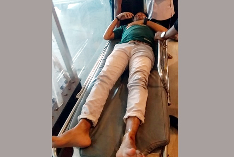 ভিপি নুরের উপর হামলার প্রতিবাদে সিলেটে মানববন্ধনে ছাত্রলীগের হামলা