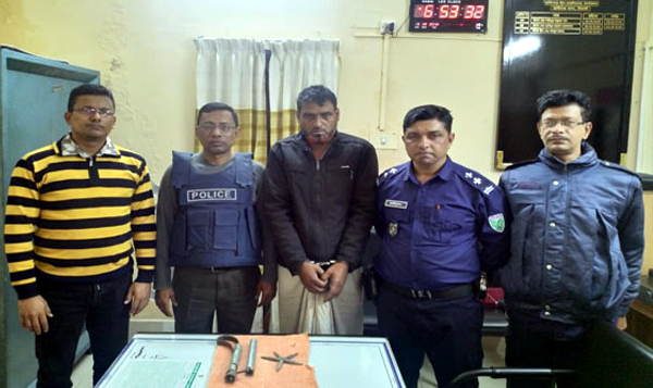 জকিগঞ্জ থানা পুলিশের বিশেষ অভিযানে অস্ত্রসহ আটক ১