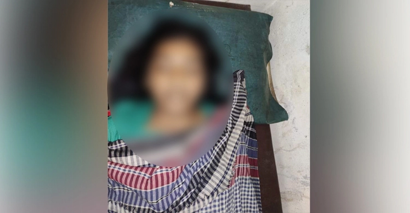 ফলাফল দেখেই গলায় ফাঁস ছাত্রীর