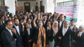 আদালতে বিএনপিপন্থি আইনজীবীদের হট্টগোল