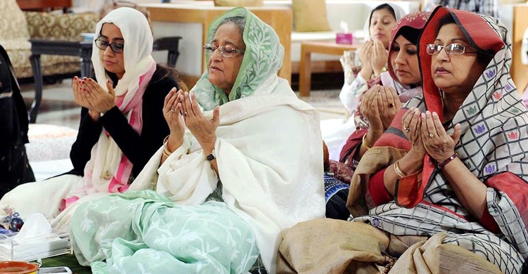 গণভবন থেকে বিশ্ব ইজতেমার আখেরি মোনাজাতে অংশ নিলেন প্রধানমন্ত্রী