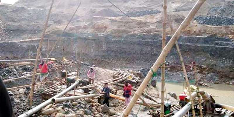 ভোলাগঞ্জে পাথর কোয়ারিতে অভিযানে ১২ লাখ টাকার মালামাল ধ্বংস