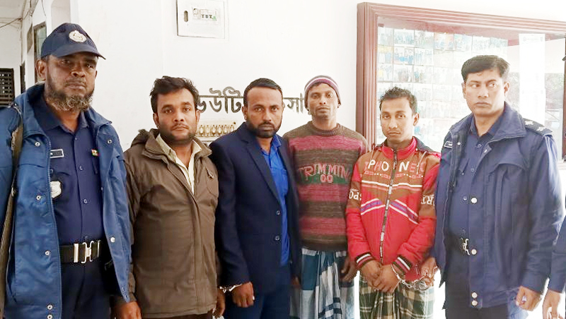 গোয়াইনঘাটে পুলিশের অভিযানে ওয়ারেন্টভুক্ত তিন আসামিসহ আটক ৪