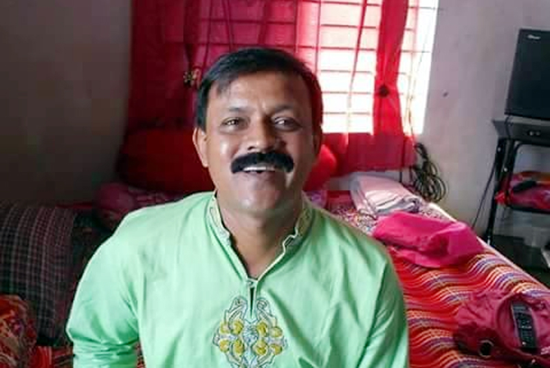 সুনামগঞ্জে মধ্যনগর পোস্ট অফিসের দ্বিতীয় তলা চেয়ারম্যানের দখলে