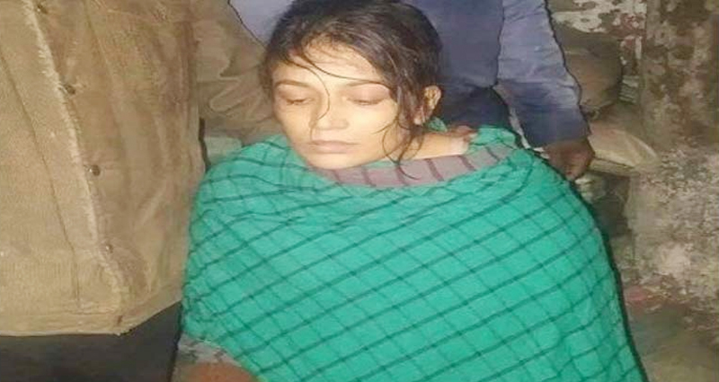 আত্মহত্যার উদ্দেশ্যে নদীতে ঝাঁপ দিলেন নারী পুলিশ সার্জেন্ট