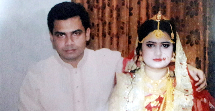 স্ত্রী-সন্তানকে হত্যা, ধরা পড়লেন পাষণ্ড স্বামী