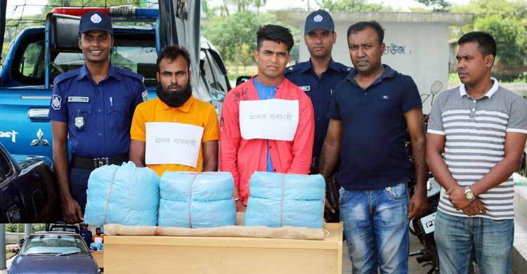 সুনামগঞ্জে ২৪ কেজি গাঁজাসহ গ্রেপ্তার ২