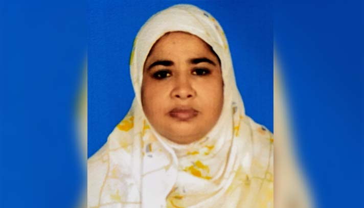 প্রেমিককে দিয়েই মাকে খুন করায় মেয়ে