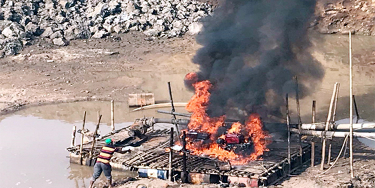 বিছনাকান্দিতে ১৫ টি শ্যালো মেশিন ধ্বংস