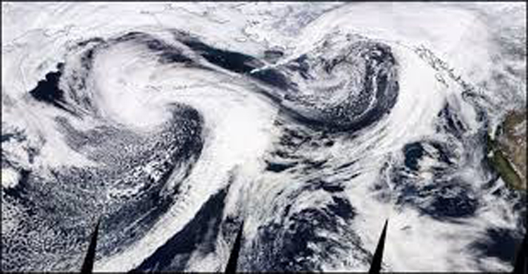 আসছে শক্তিশালী ঘূর্ণিঝড় ডেনিস