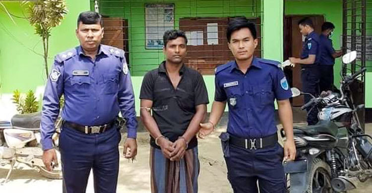 গোলাপগঞ্জে ছেলের দায়ের কোপে বাবার পর মায়ের মৃত্যু