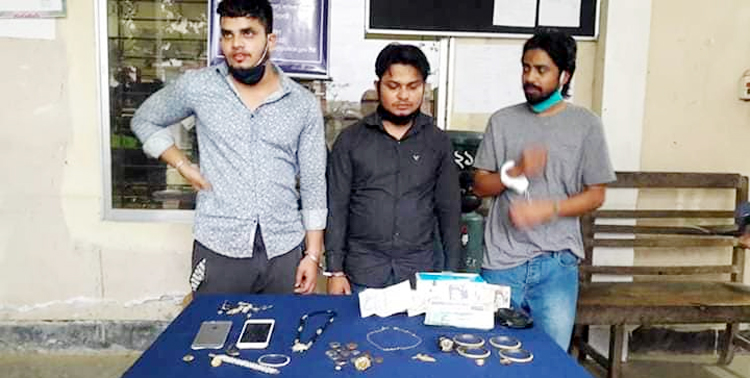 নগরীর উপশহরে ডাকাতির ঘটনায় গ্রেফতার ৩