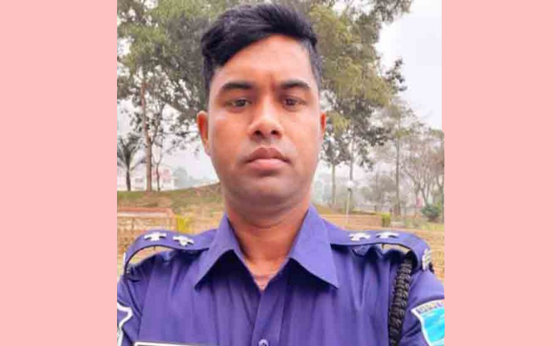 ভিক্ষার টাকা ঘুষ নিলেন এসআই হারুন