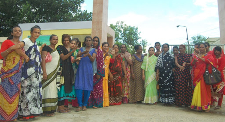 ক্ষুধার কষ্টে সিলেটের হিজড়ারা, খোঁজ নেয়নি কেউ