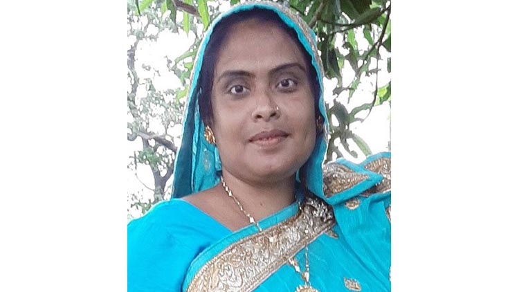 ভিক্ষুকের কাছ থেকে টাকা নেওয়ায় মহিলা ইউপি সদস্য গ্রেপ্তার