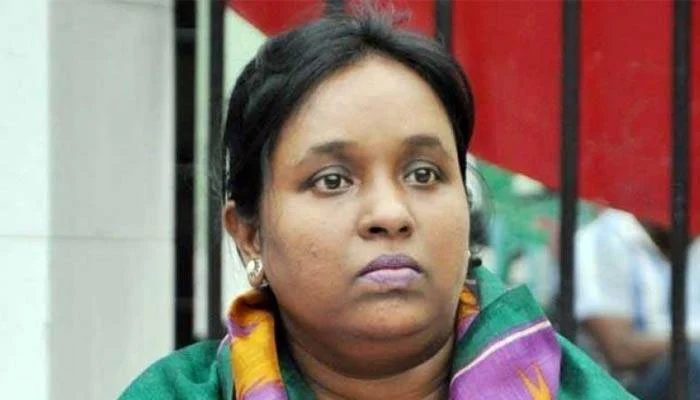 মাগরিবের নামাজ শেষ করে শুনলাম আমি মারা গেছি: আইভী