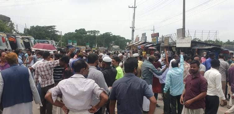 সিলেটে কদমতলি বাস টার্মিনালে শ্রমিকদের মধ্যে ধাওয়া-পাল্টা ধাওয়া