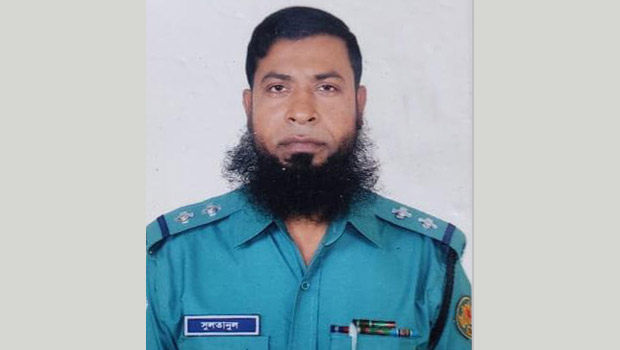 পারিবারিক কবরস্থানে সমাহিত হলেন করোনা যোদ্ধা সুলতানুল