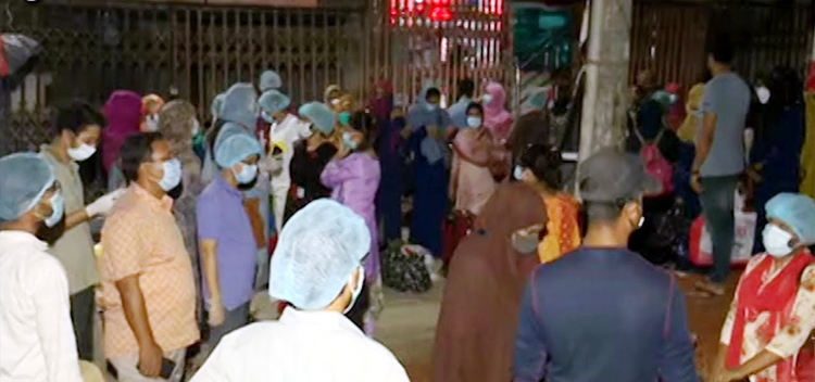 হোটেলে চরম অব্যবস্থাপনা নার্সদের বিক্ষোভ