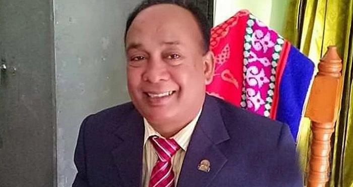 ছাত্রীদের মেসেঞ্জারে অশ্লীল মেসেজ, আপত্তিকর প্রস্তাব দেন প্রধান শিক্ষক!