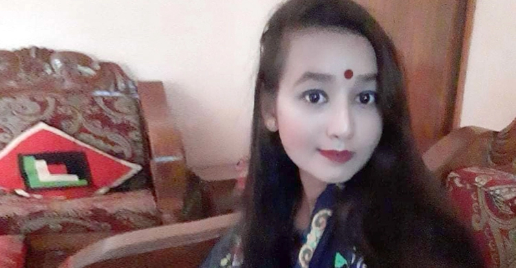 অল্পের জন্য জিপিএ-৫ না পেয়ে নিজেকে শেষ করল বর্ষা