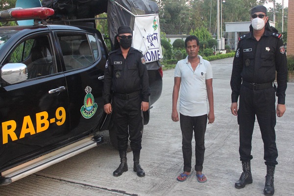 গোলাপগঞ্জে ইয়াবাসহ গ্রেপ্তার ১